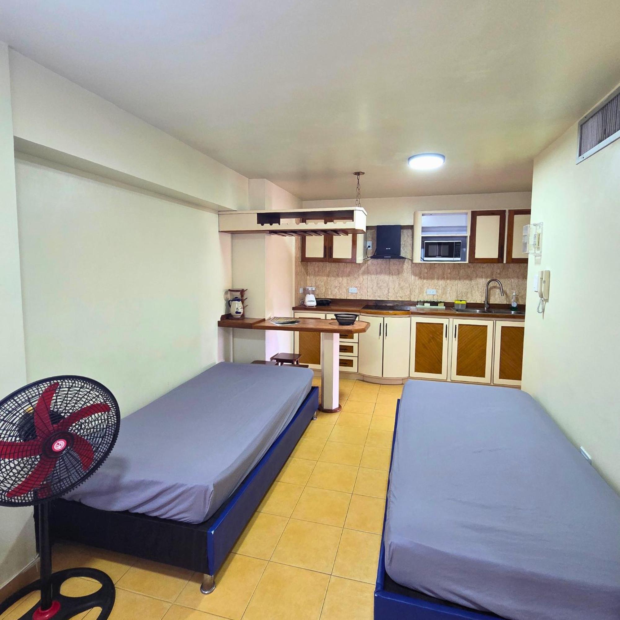 Tucacas, Frente Al Mar, Piscina Y Playa Privada Lejlighed Eksteriør billede